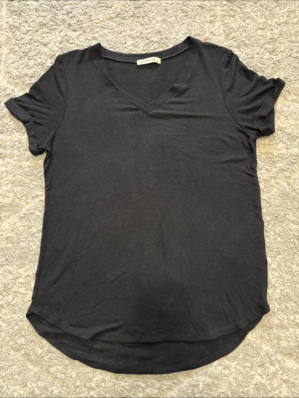 NATURAL LIFE Black V-Neck Short Sleeve Tee